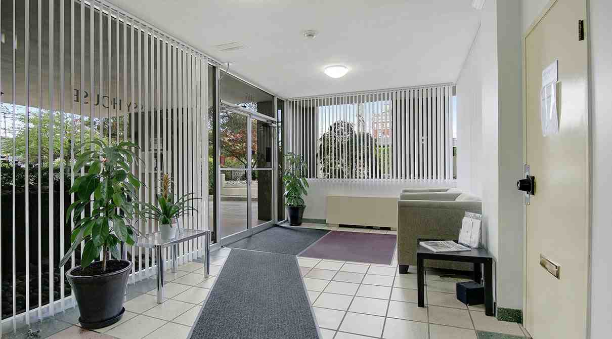 Shaughnessy House - Photo 3 of 7