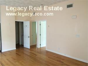 12 Collyer St 1 - Photo 3 of 8