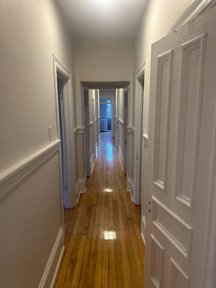 Maclaren & Macdonald - Photo 5 of 20