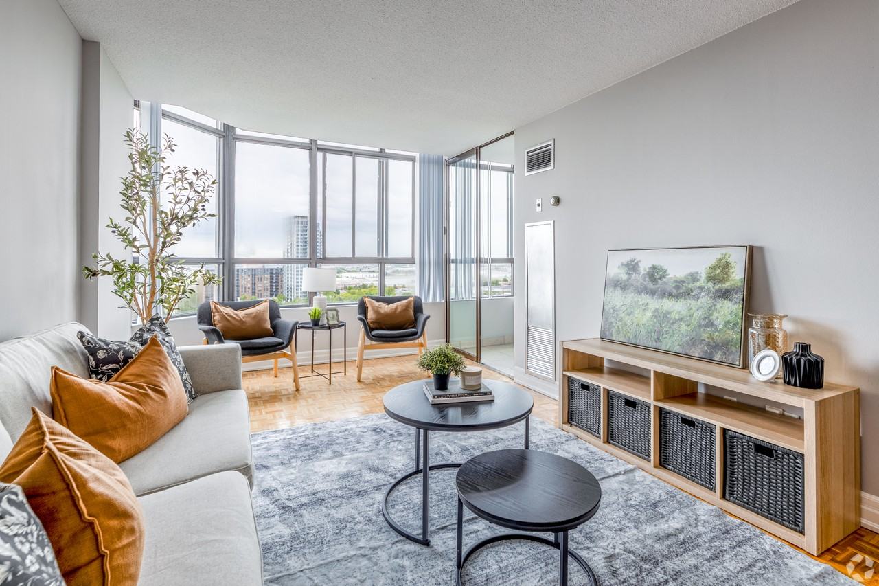 2-6 Silver Maple Court - Photo 2 of 14