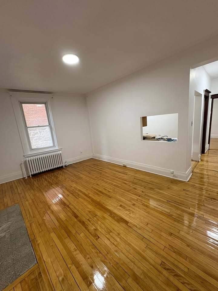 225 Melville - Photo 7 of 26