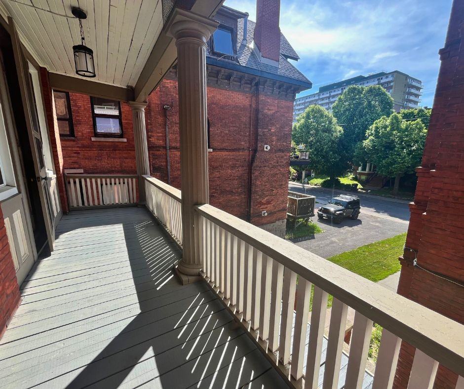 The Franklin Apartments - Photo 7 of 28