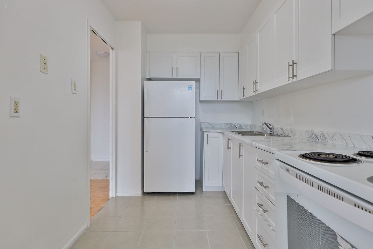 2089 & 2099 Lawrence Ave. W. - Photo 3 of 42