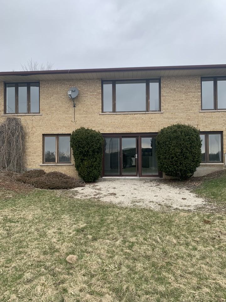 5403 Jones Baseline Road Guelph - Photo 2 of 38