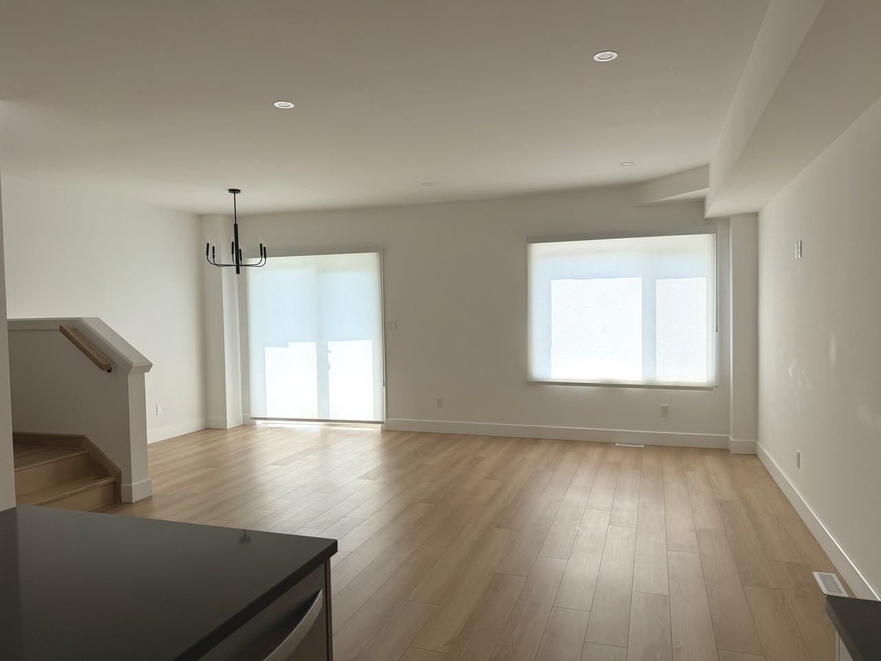 4255 Lismer Lane - Photo 5 of 11