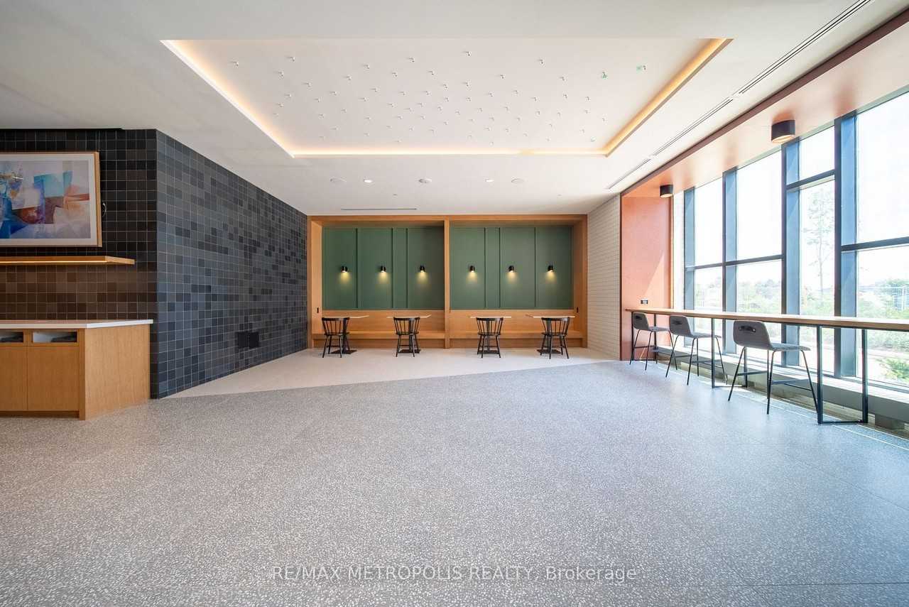 The Kindred Condos [2495 Eglinton Ave W Mississauga] - Photo 7 of 50