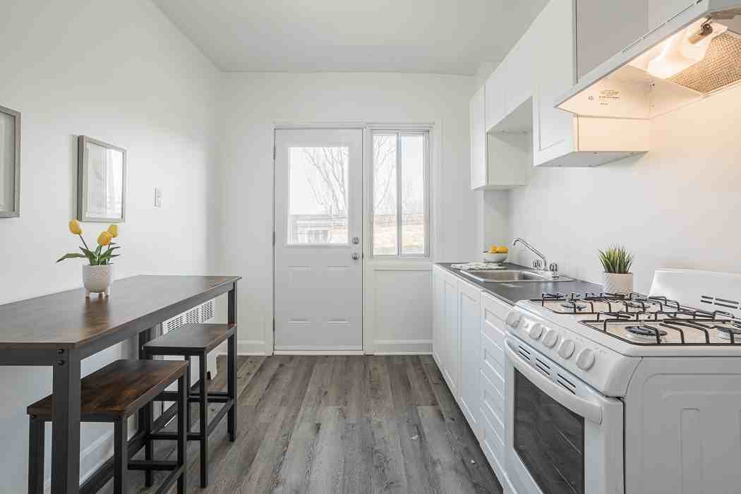 7619, Christophe-Colomb - Photo 4 of 26