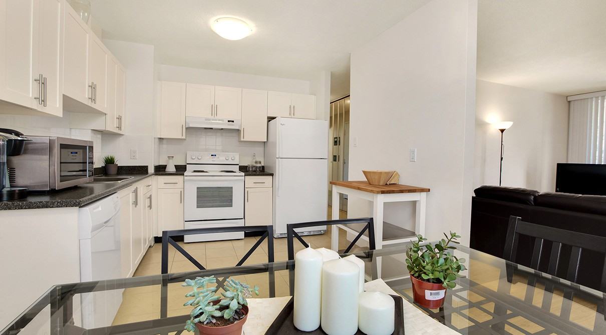 Queenswood House - Photo 3 of 20