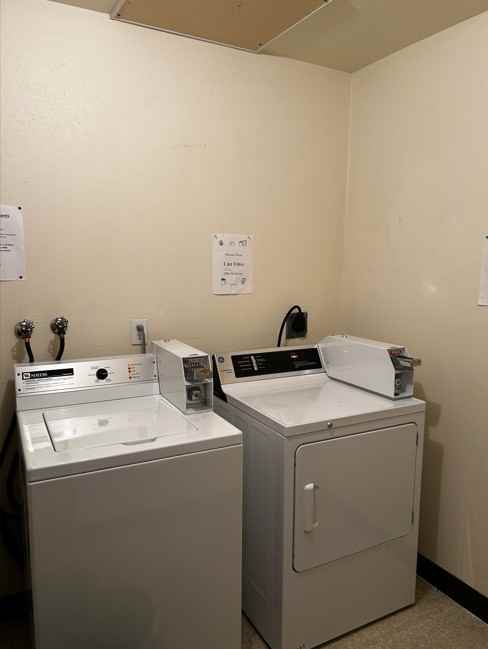 Huntington Place - Photo 4 of 12