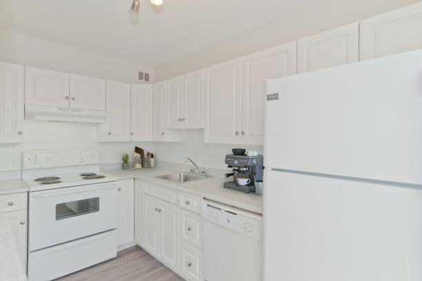 Boardwalk Heights - Photo 7 of 19