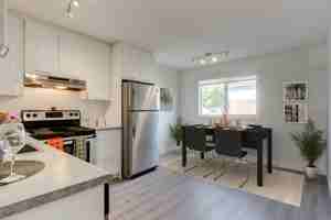 featured image of 40 Radcliffe Cres Se