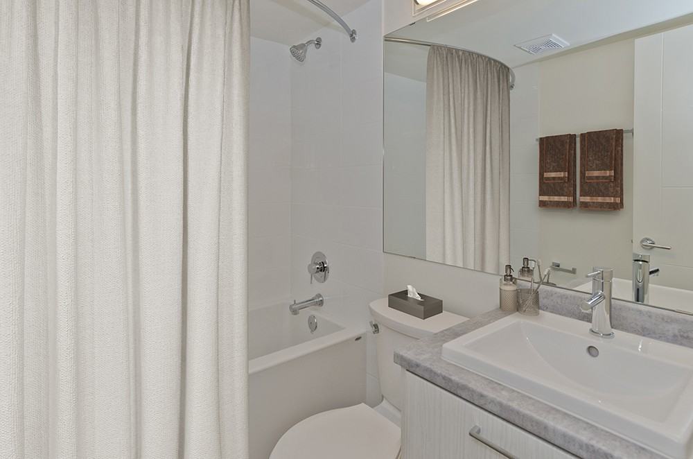 Royal Park Plaza - Photo 4 of 16