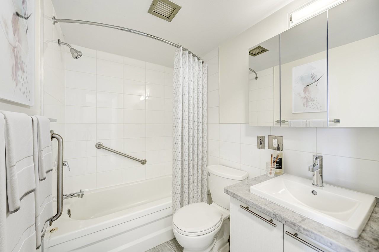 Le Quatre Cent - Photo 5 of 32