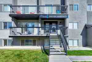 featured image of 5320 Lakeview Dr Sw