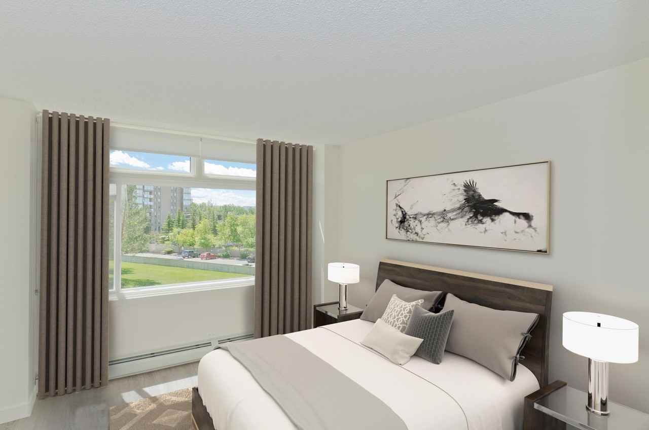 Varsity Square Apartments - Photo 5 of 21