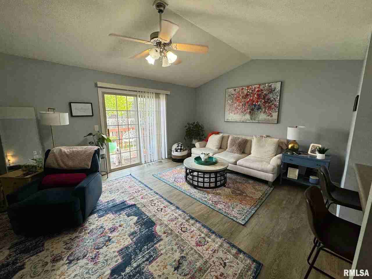 4019 Marryat Dr - Photo 3 of 10