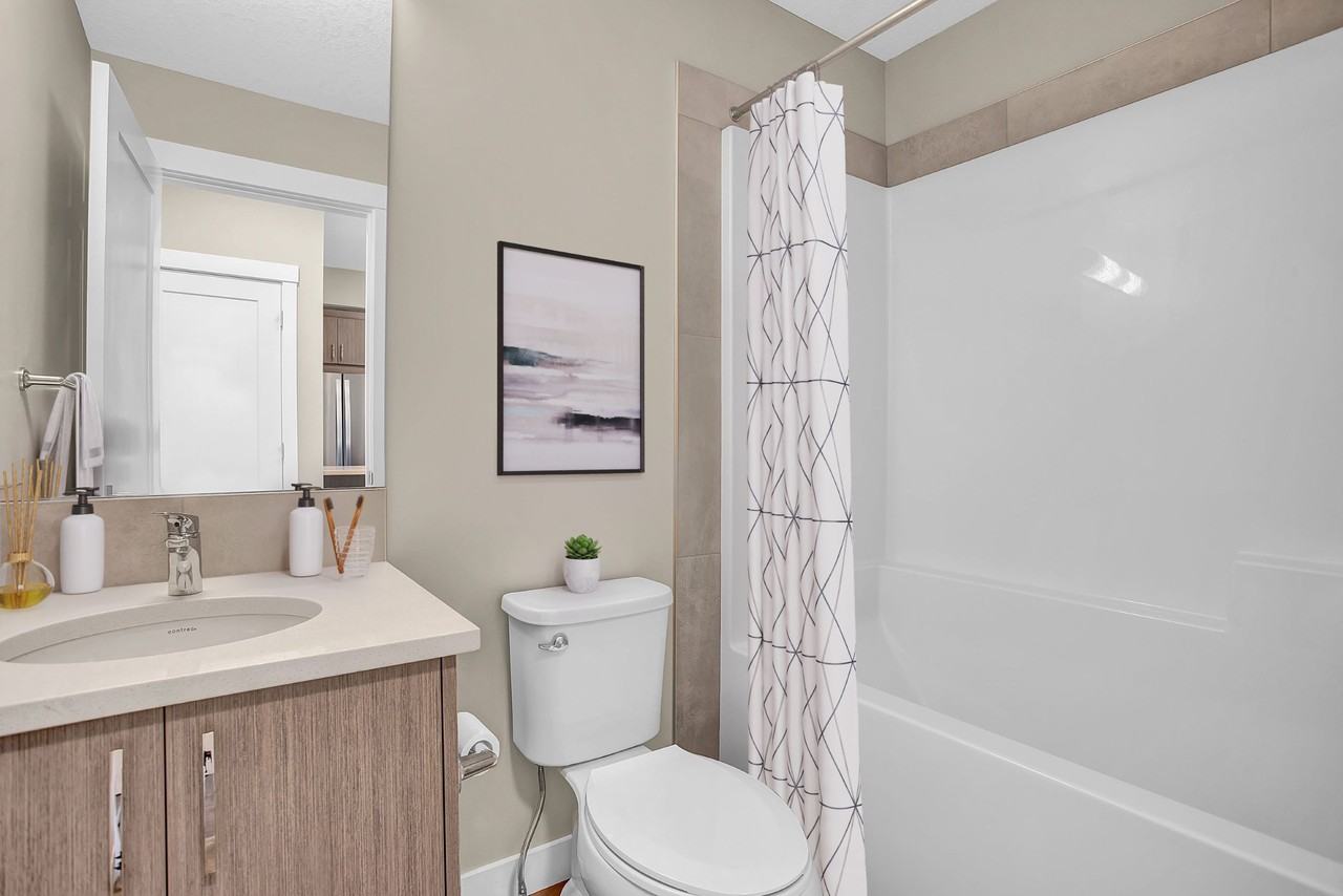 The Level - Photo 7 of 16