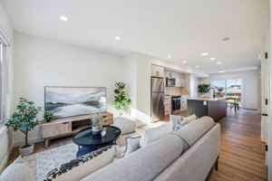 featured image of 40 Dawson Wharf Mount