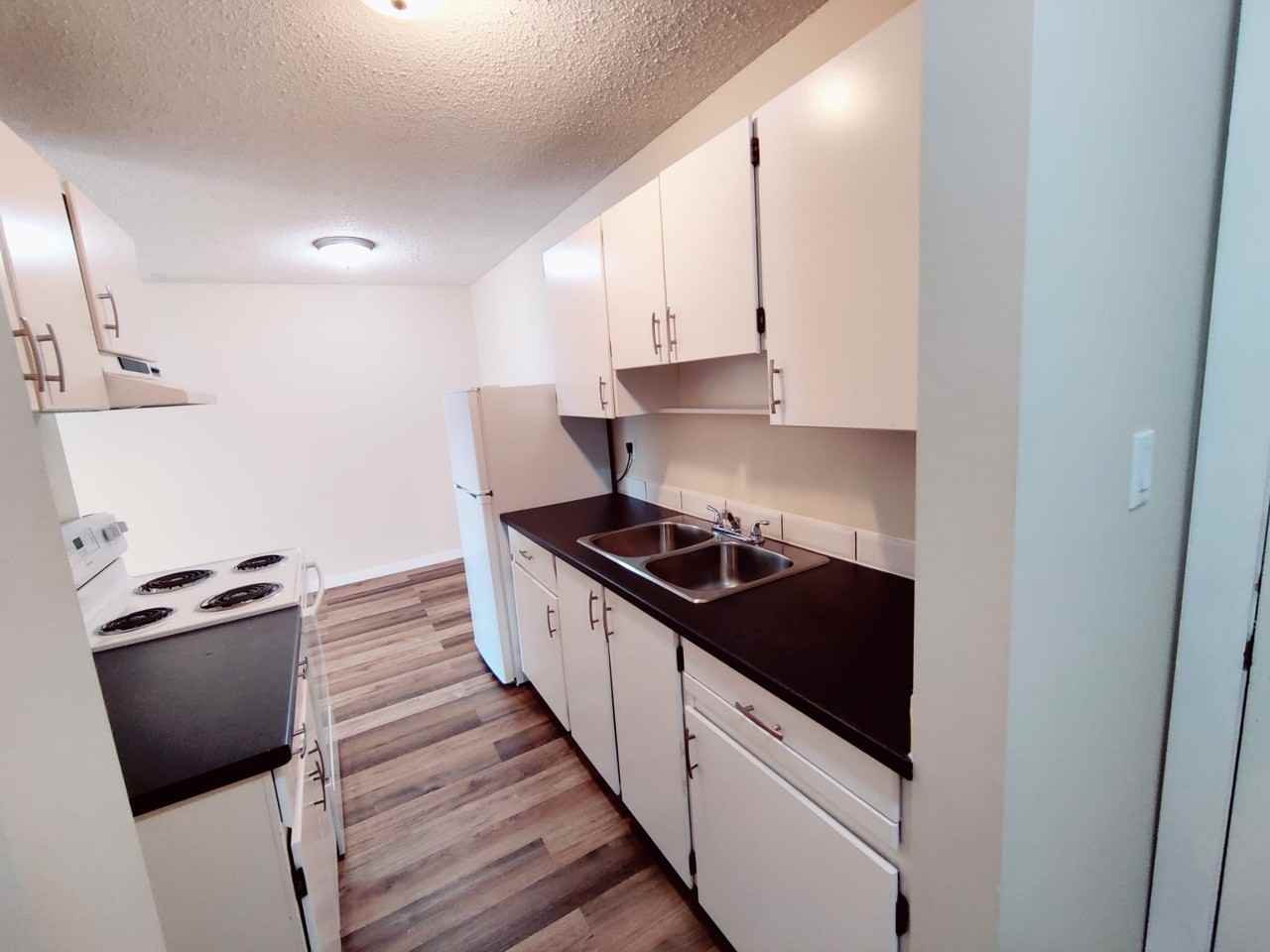 Brockton Place - Photo 4 of 33