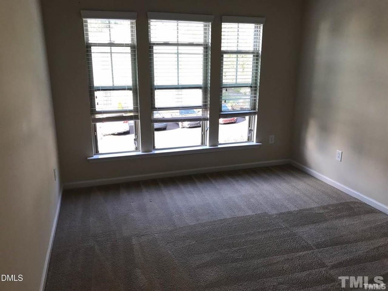 704 Denhoff Dr - Photo 3 of 8