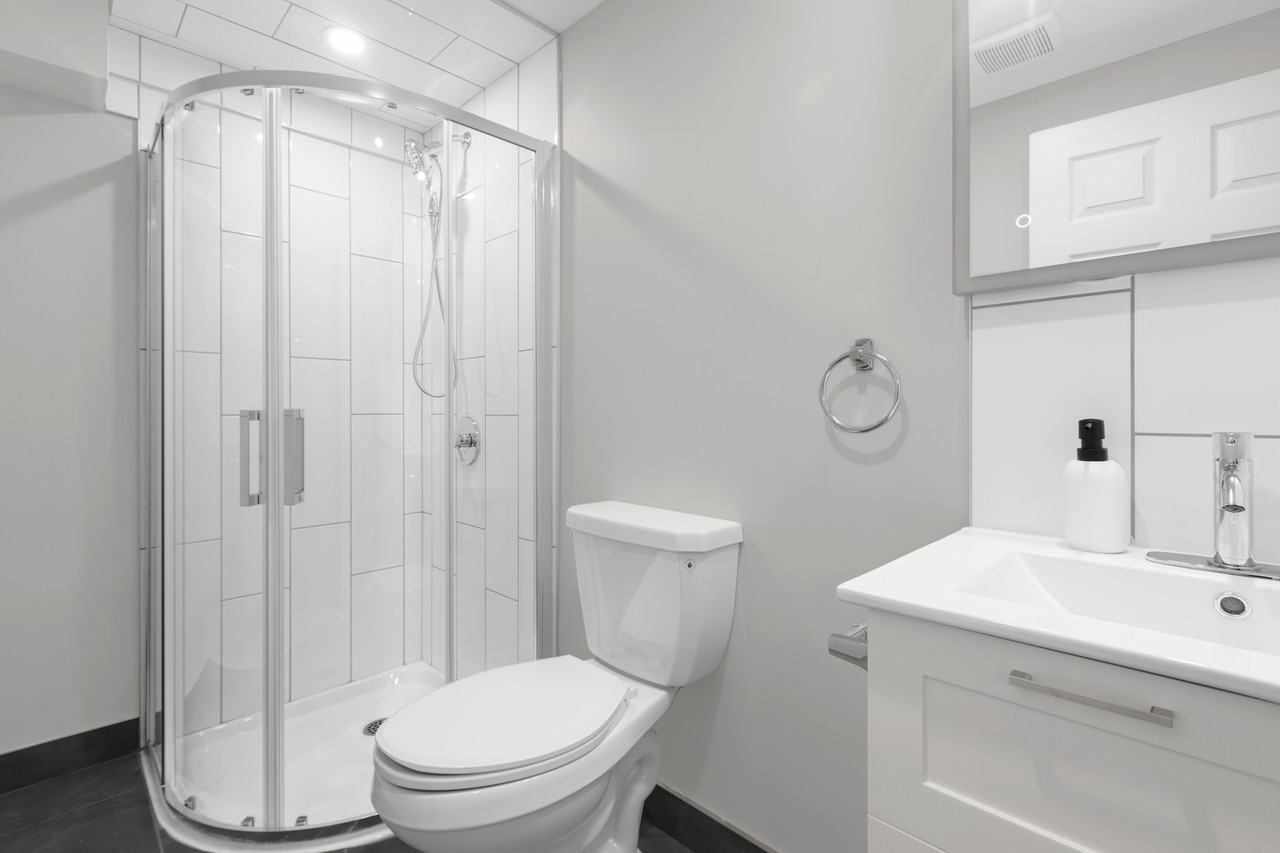 Woodroffe Place - Photo 3 of 27