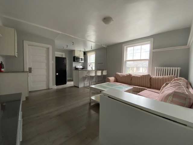 Carlyle Apartments - Photo 4 of 4