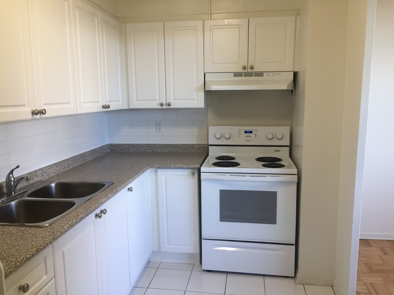 775 Steeles Avenue West - Photo 3 of 8