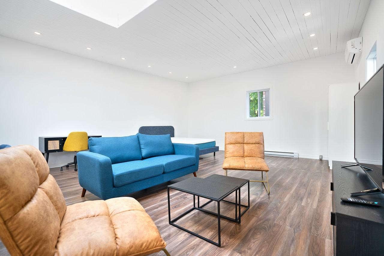 Lofts on Centre | Furnished & All Inclusive Lofts - Photo 4 of 39