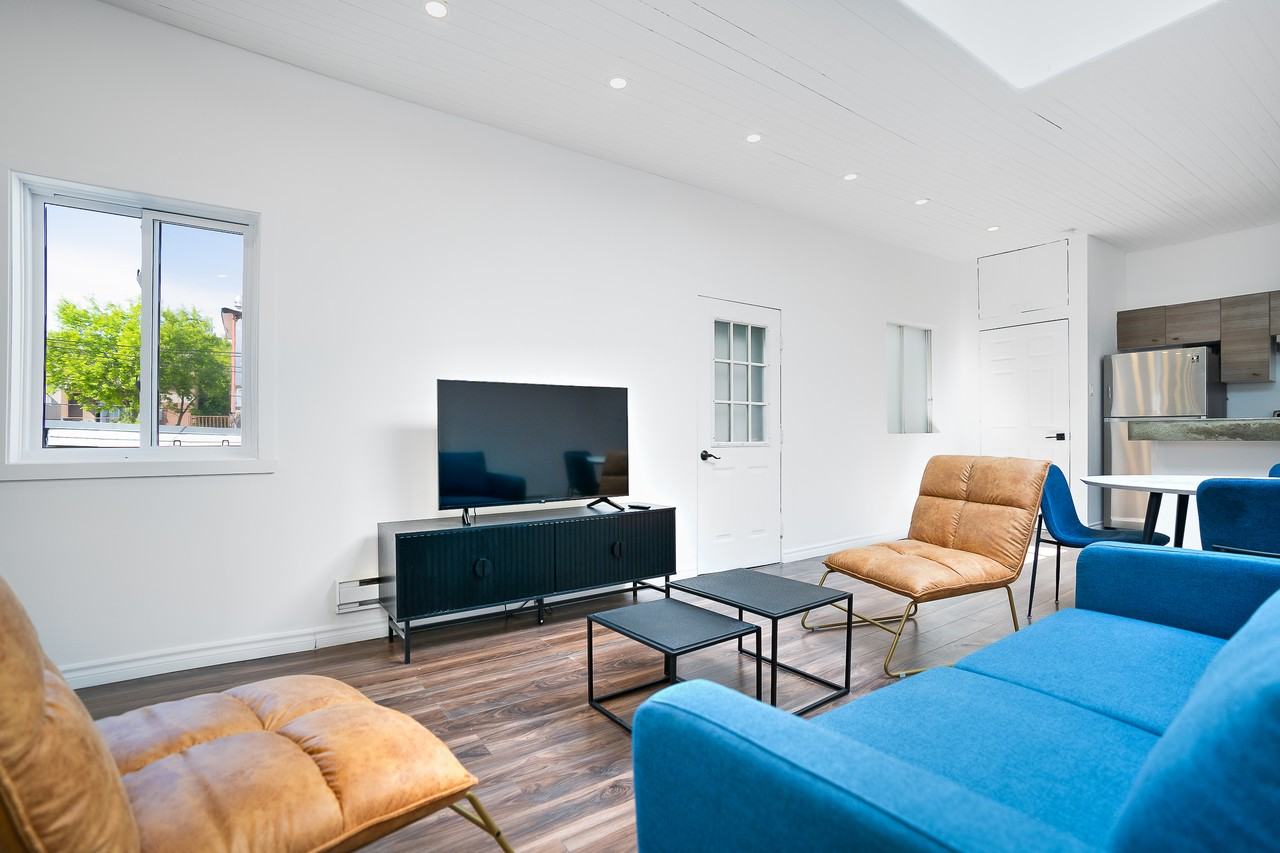 Lofts on Centre | Furnished & All Inclusive Lofts - Photo 6 of 39