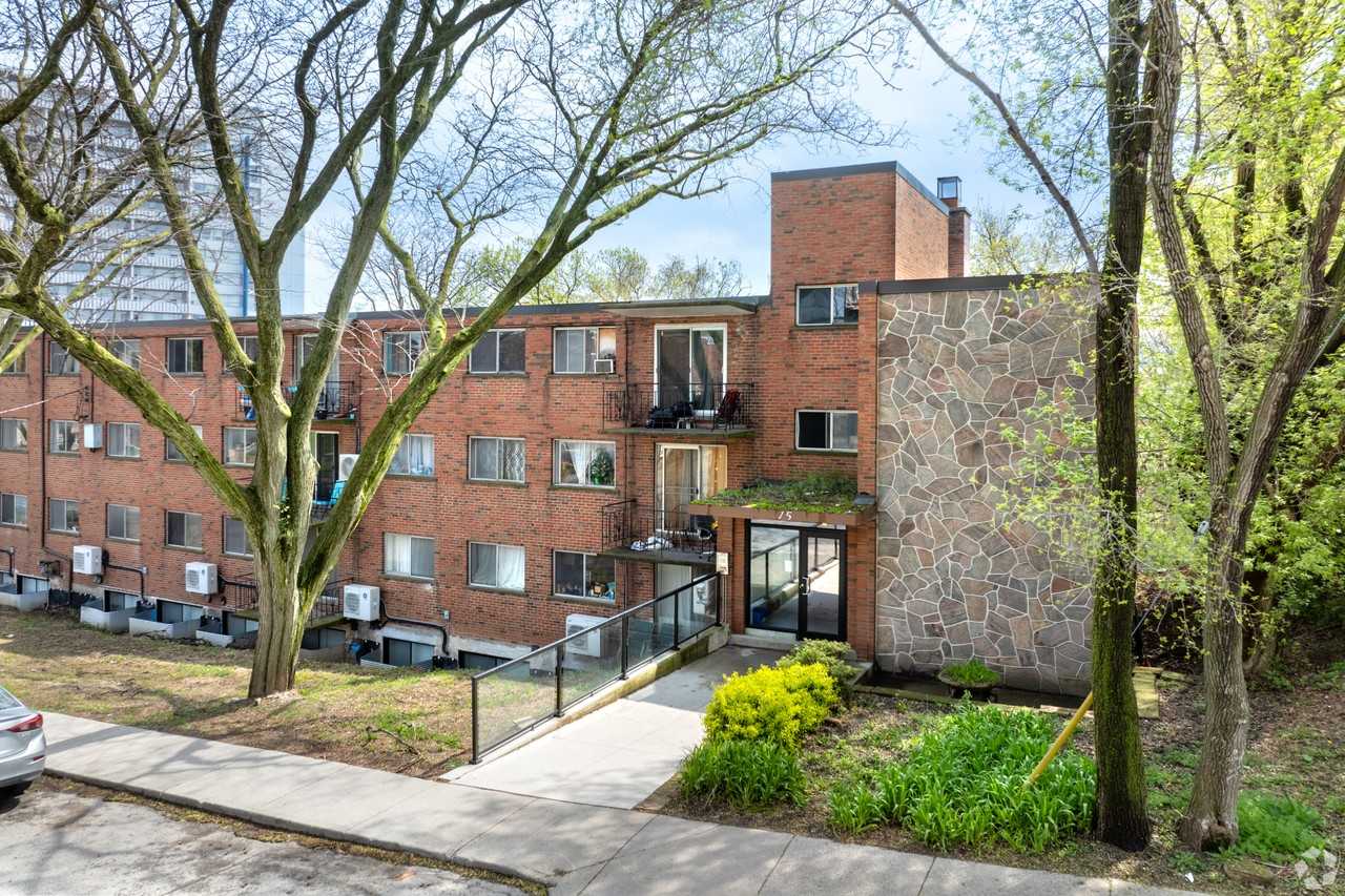 75 Carling Street - Photo 6 of 6