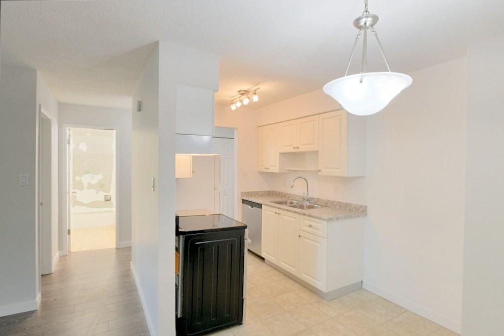 Mandalay Terrace - Photo 2 of 11