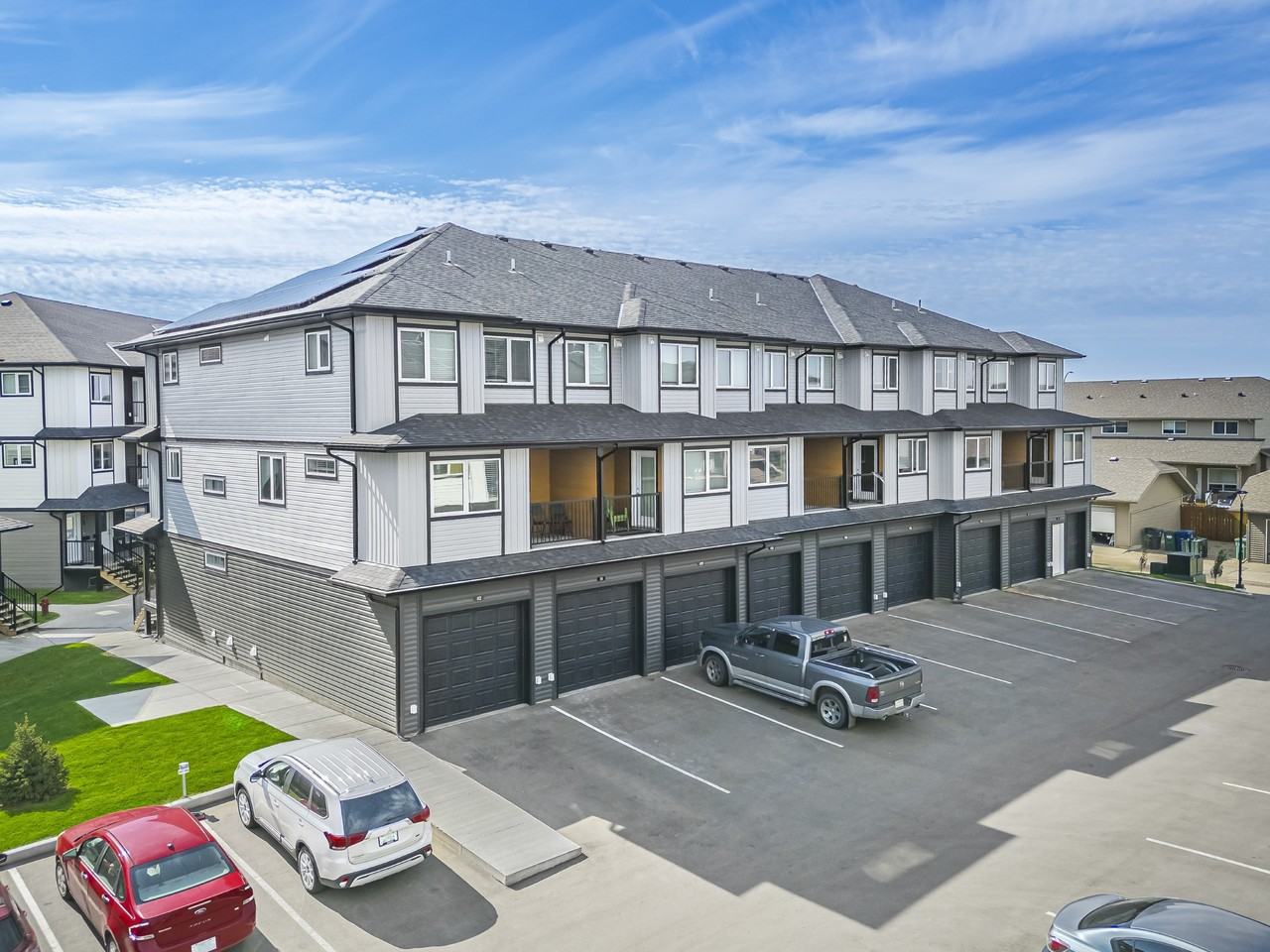 Willow Grande Estates - Photo 4 of 9