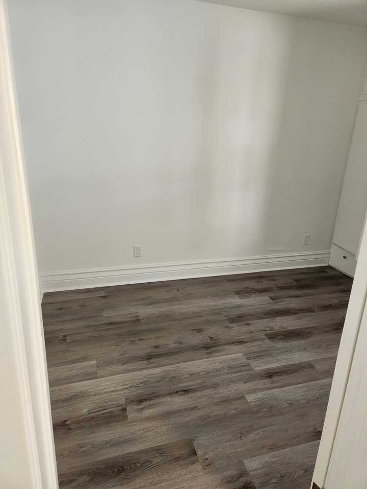 197 Hyman Street - Photo 5 of 21