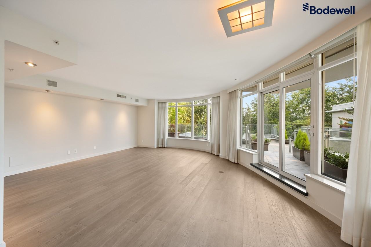 The Callisto - Photo 2 of 25