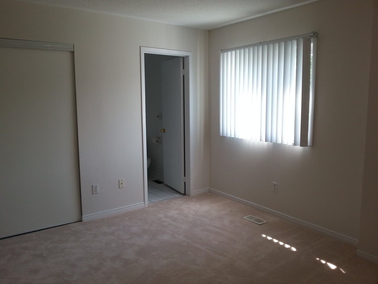 Daniels Gateway, Heartland South - Photo 2 of 11