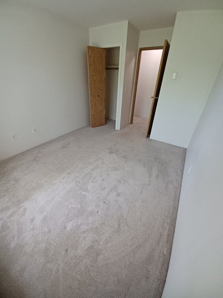 Winsome Place - Photo 5 of 43