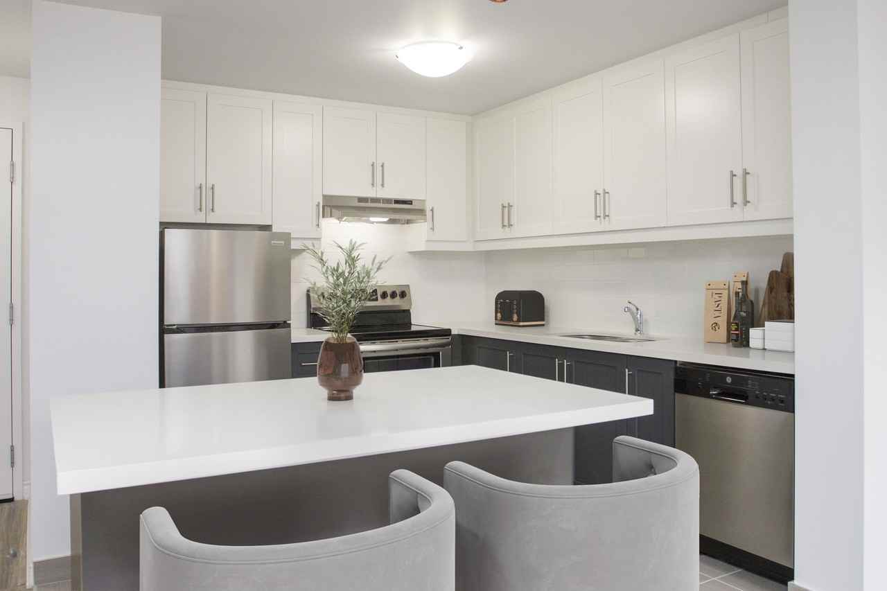 Antrim Apartments - Photo 3 of 6