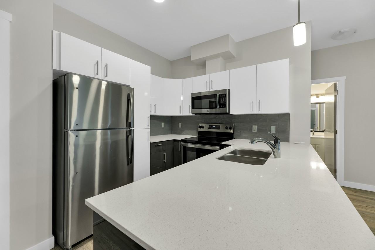 Hedstrom House - Photo 3 of 10