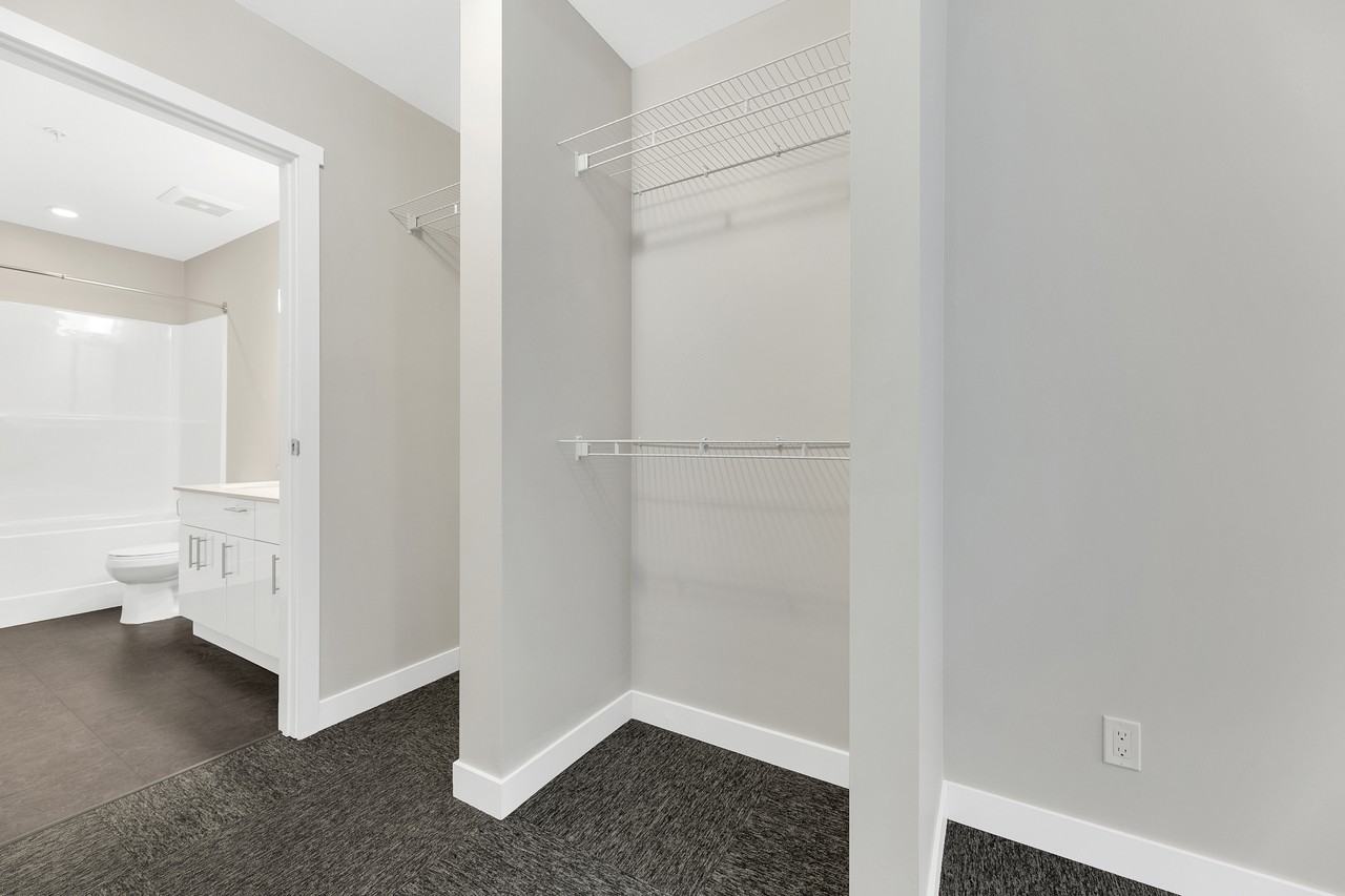 Hedstrom House - Photo 7 of 10