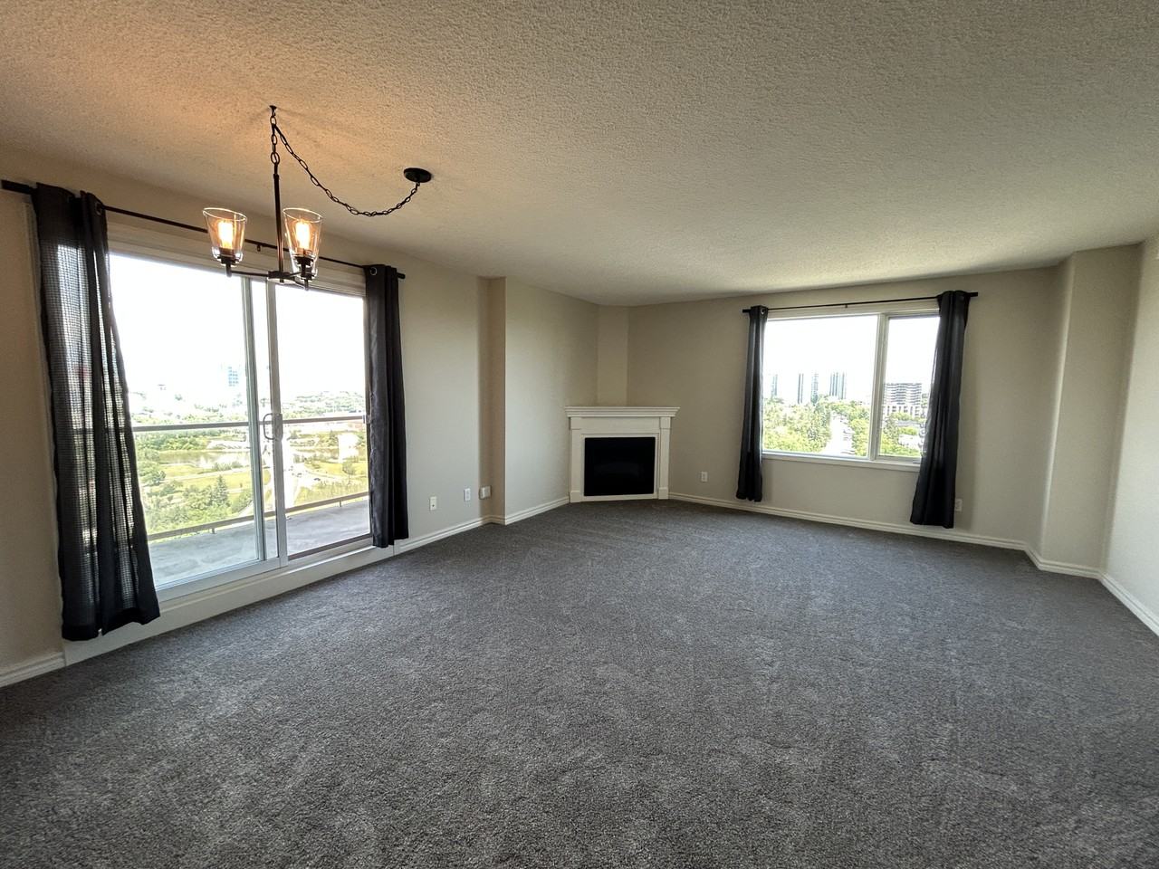 #1204, 10649 Saskatchewan Dr NW - Photo 7 of 20