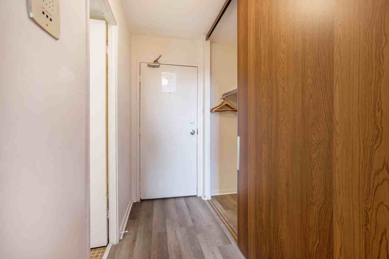 163 Maclaren St. - Photo 3 of 14