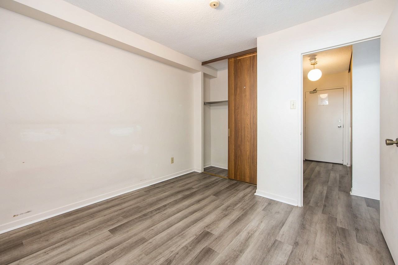 163 Maclaren St. - Photo 6 of 14