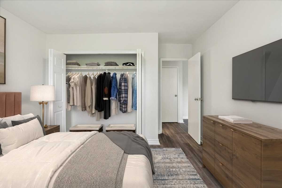 435 Grey Street - Photo 5 of 10