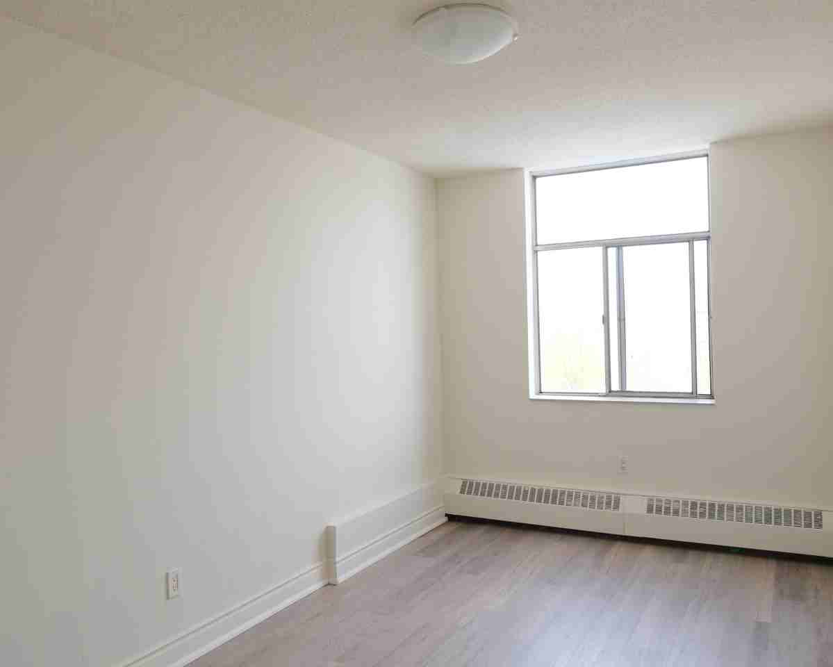 Tiffany Hill - Photo 5 of 21