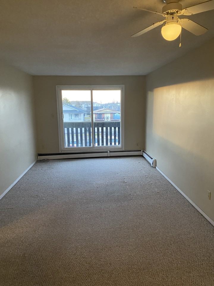 Gateway Apartments - Photo 2 of 10