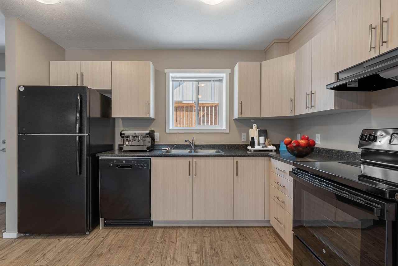 Lakeview Ridge Townhomes - Photo 7 of 15