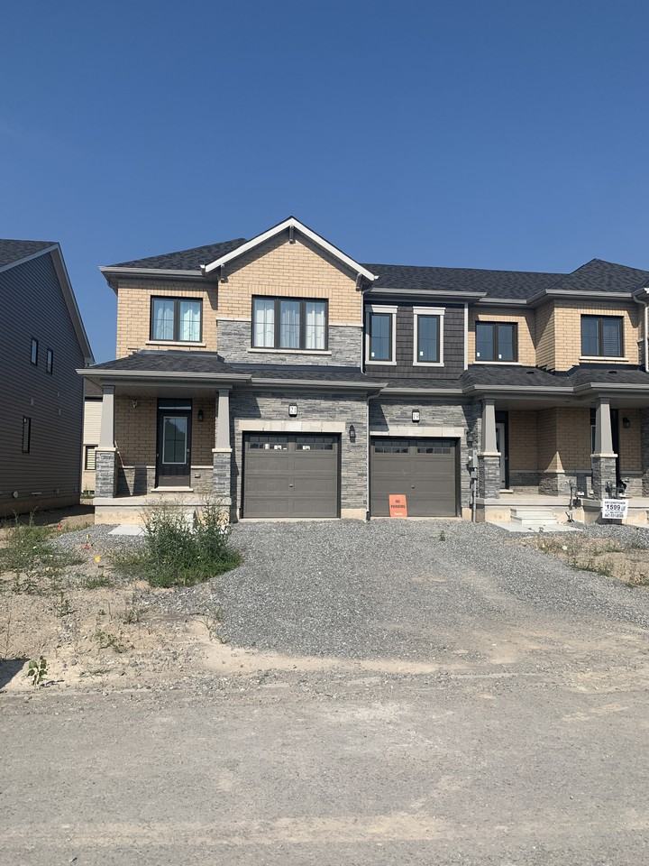 21 McMillan Place, Thorold - Photo 3 of 31