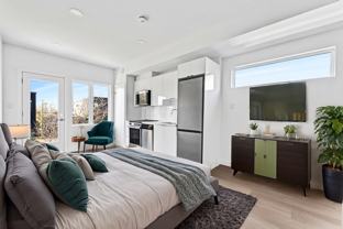 368 Tweedsmuir Avenue - Photo 1 of 1