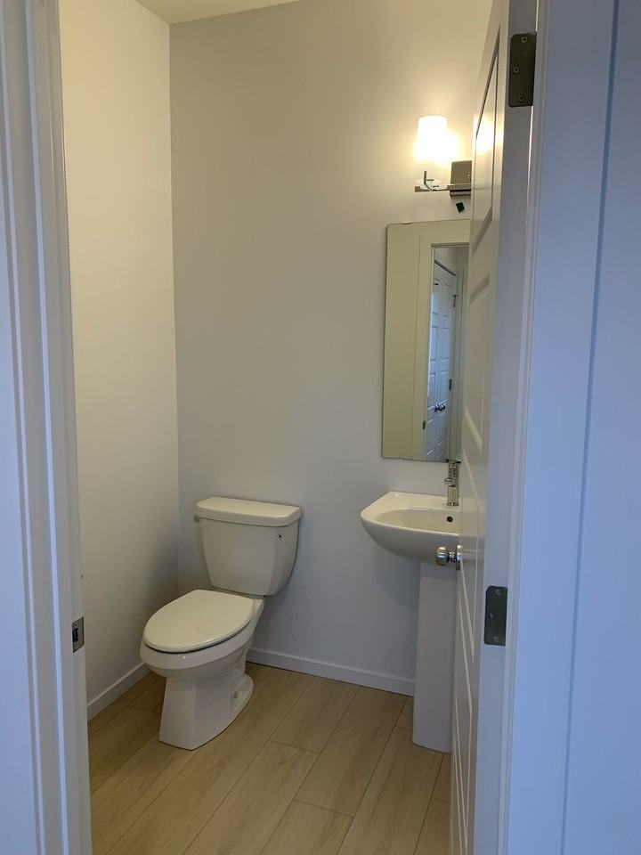 2513 193 Street, Edmonton, Alberta, Canada, T6M 1L3 - Photo 5 of 22