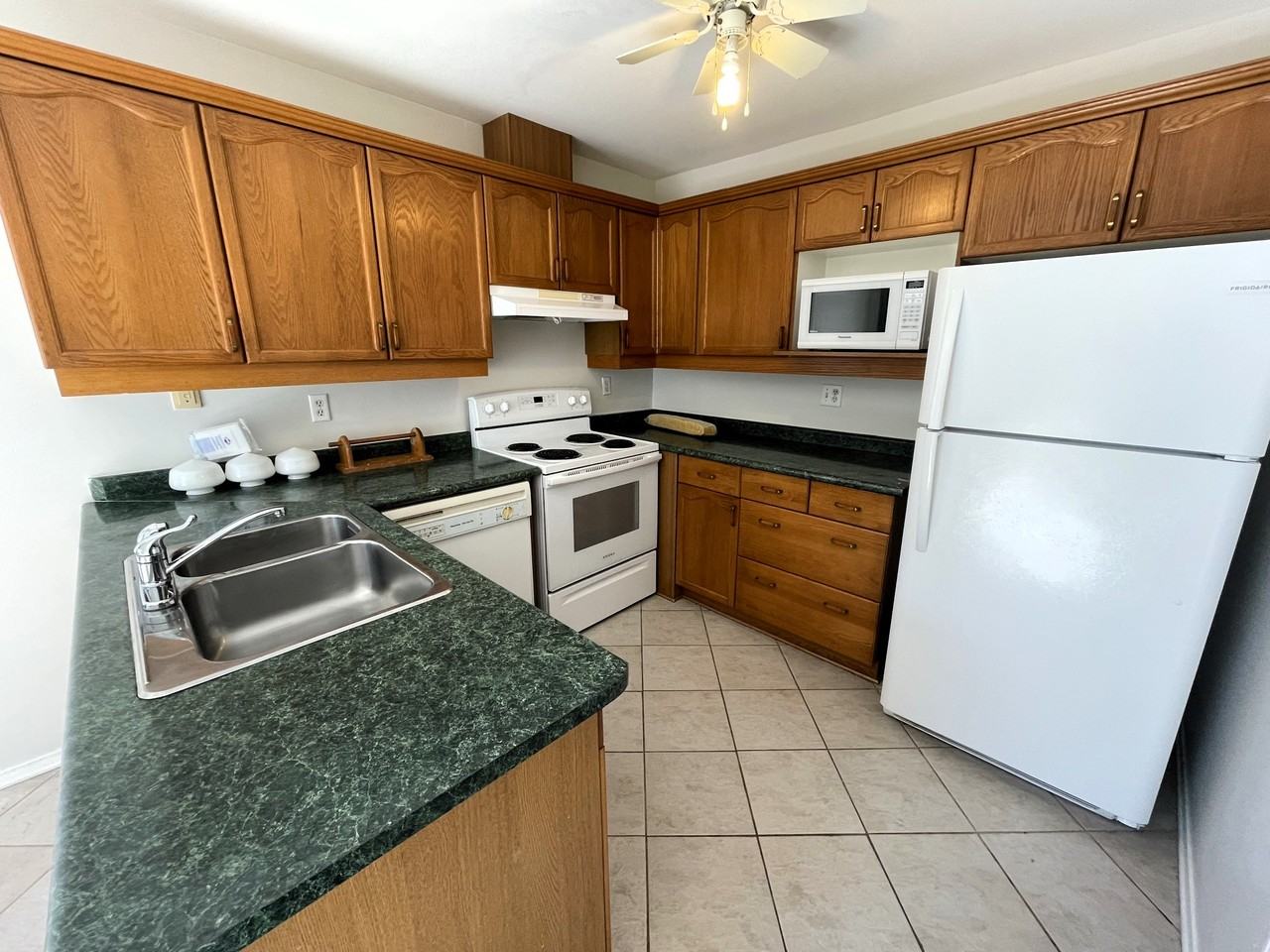 111 Athabaska Rd. Duplex - Photo 4 of 14